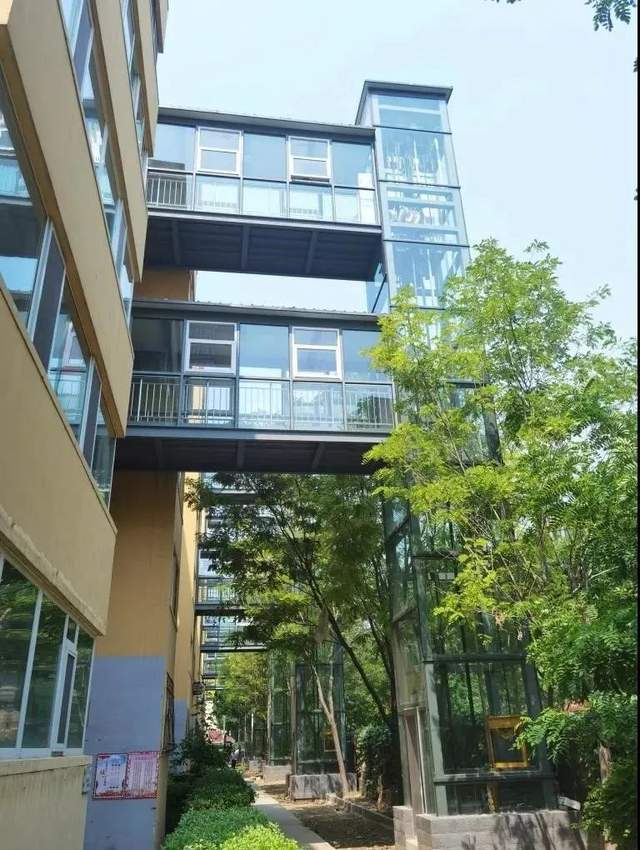 ÔØ»õµçÌÝ ÔØ»õµçÌÝ